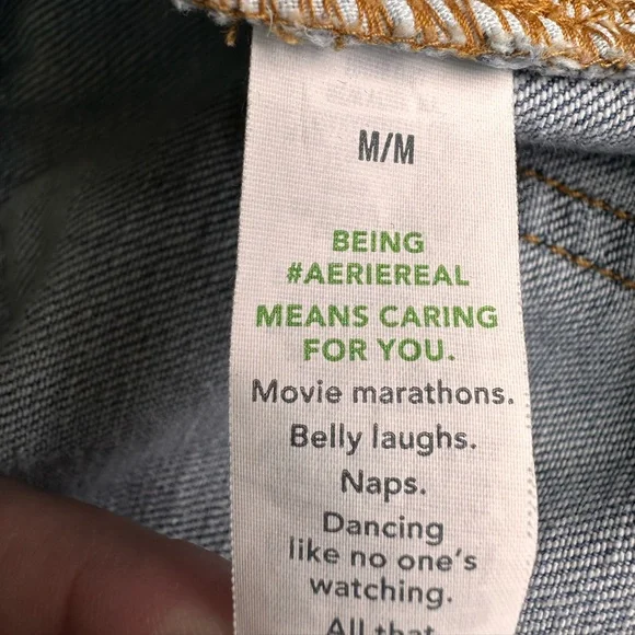 Aerie Daydream Distressed Denim Short - Picture 9 of 14